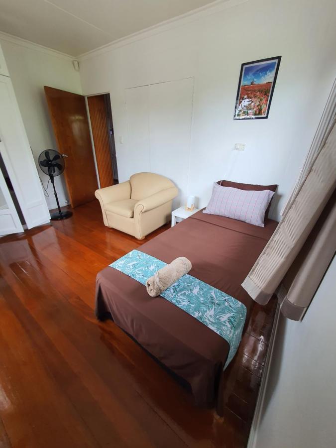 Loverly 3 Bedroom Rental Pool Outdoor Area Upper Сува Екстер'єр фото
