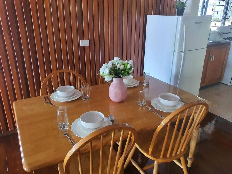 Loverly 3 Bedroom Rental Pool Outdoor Area Upper Сува Екстер'єр фото