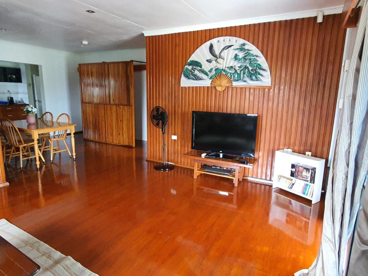 Loverly 3 Bedroom Rental Pool Outdoor Area Upper Сува Екстер'єр фото