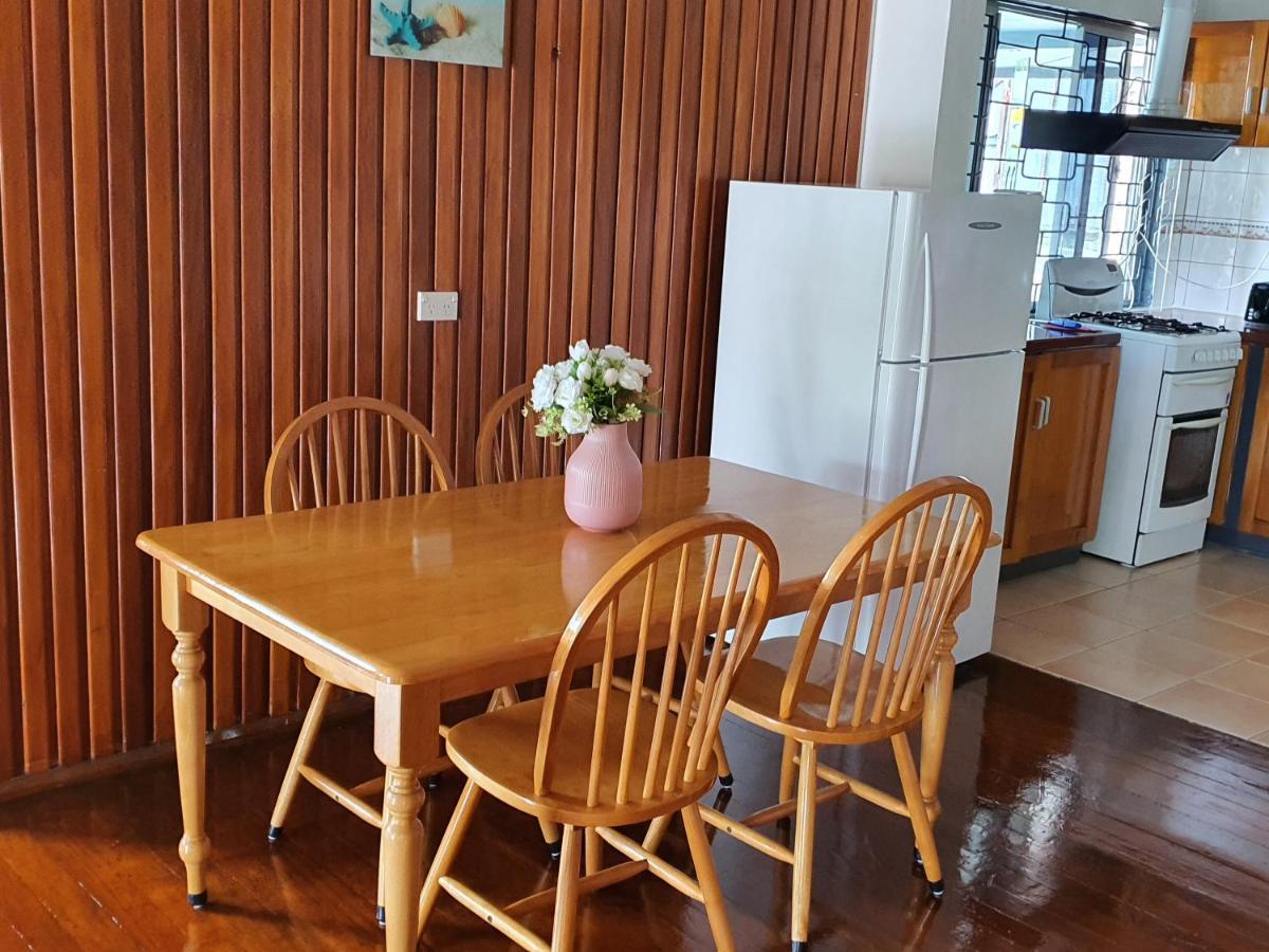 Loverly 3 Bedroom Rental Pool Outdoor Area Upper Сува Екстер'єр фото