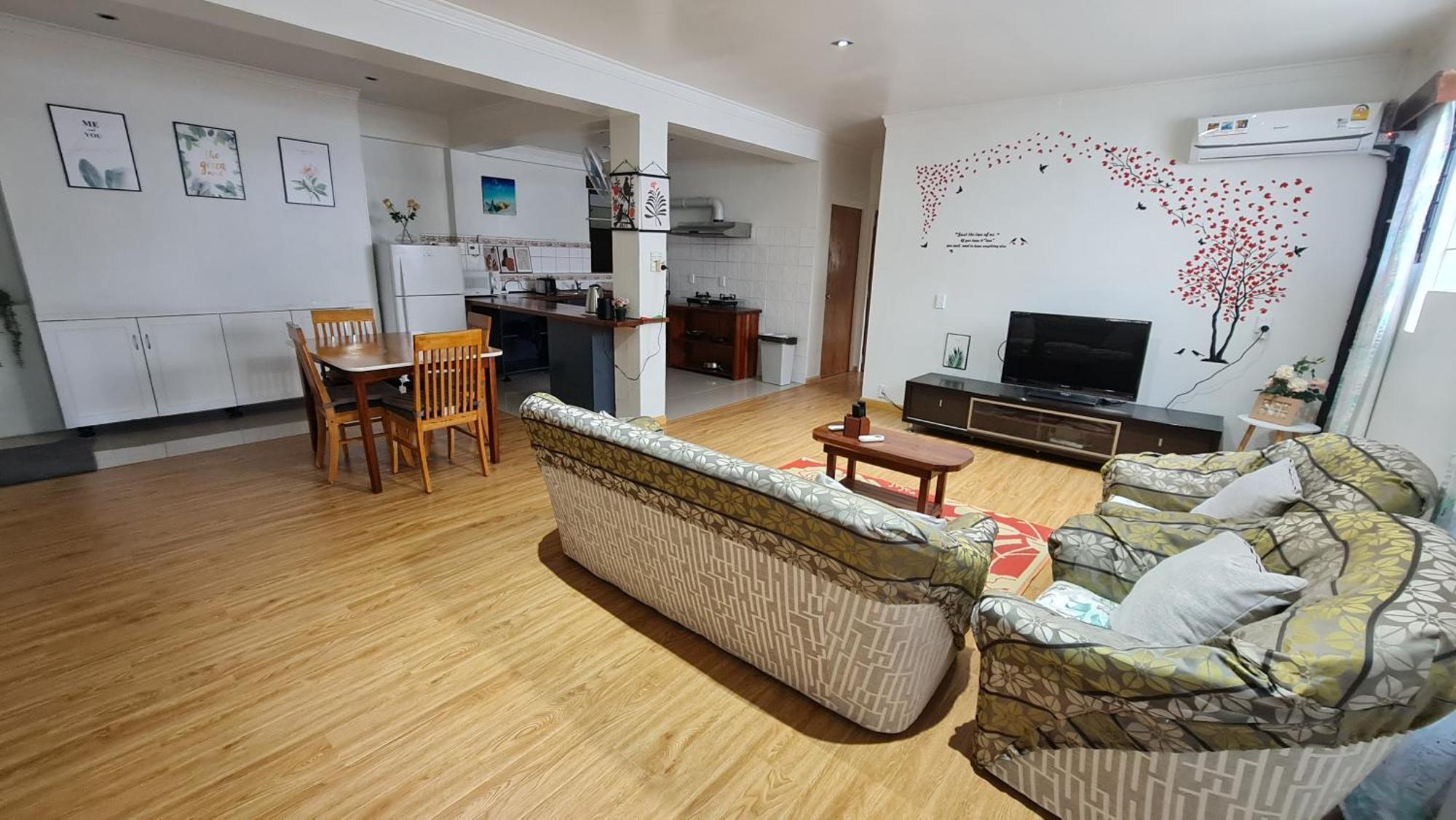 Loverly 3 Bedroom Rental Pool Outdoor Area Upper Сува Екстер'єр фото