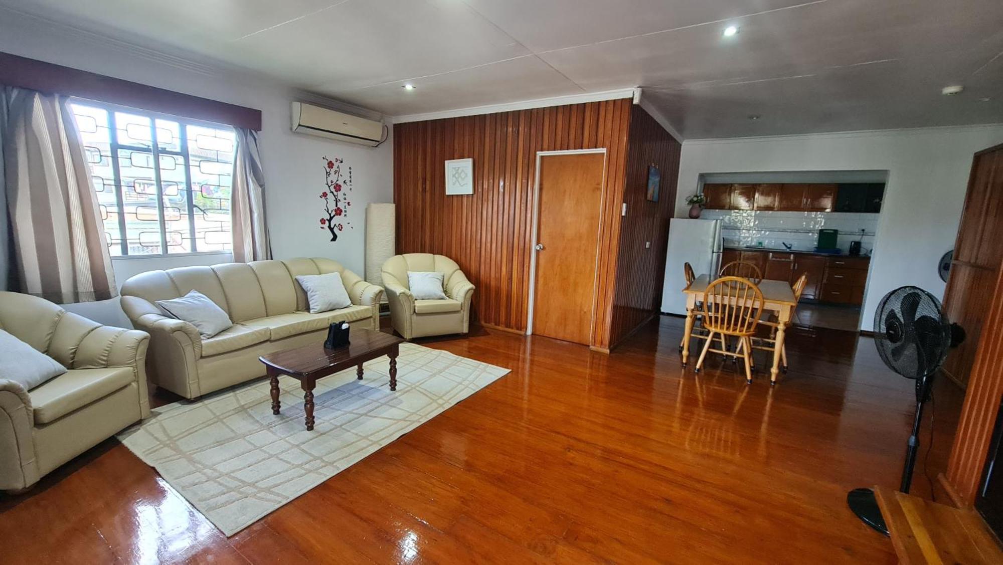Loverly 3 Bedroom Rental Pool Outdoor Area Upper Сува Екстер'єр фото
